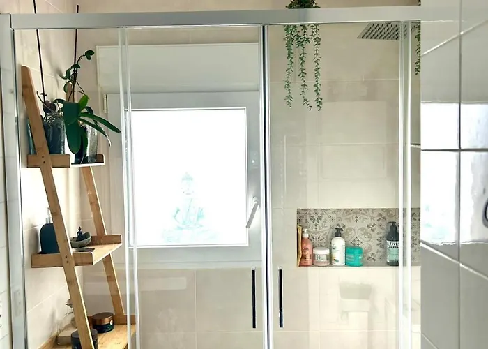 Lovely Double Bedroom For Women Only In Marbella Center Homestay szállás Marbella